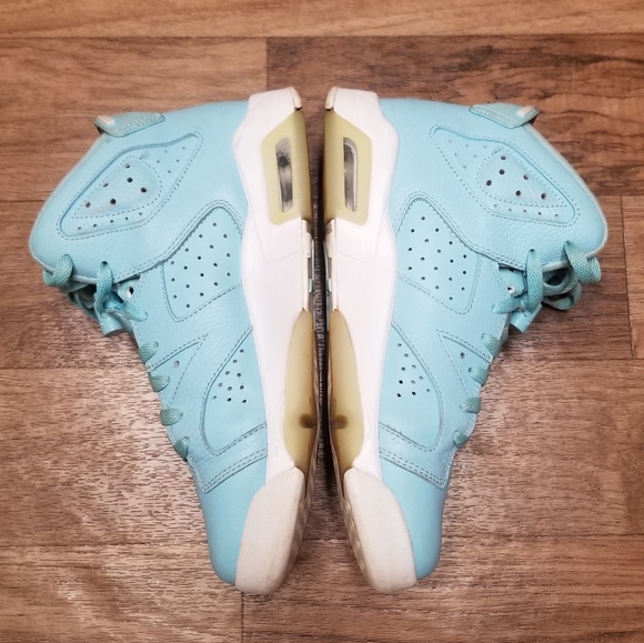 Air Jordan 6 Retro "Pantone" Sneakers /Sz 6.5 - Picture 4 of 8